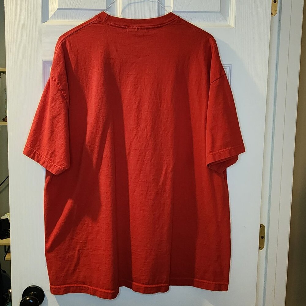 University of Wisconsin Red Men's UWM Bucky XXL Men's T-shirt - Picture 4 of 4